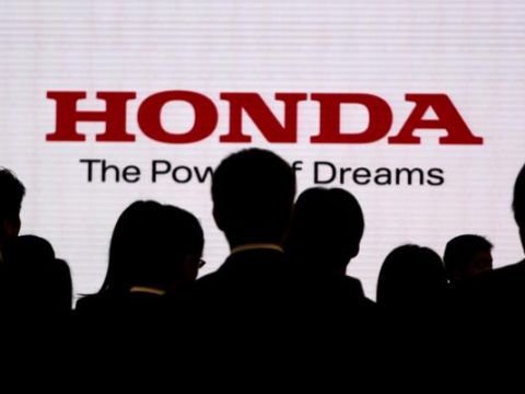Honda trước nguy cơ đánh mất mình vì Piagio