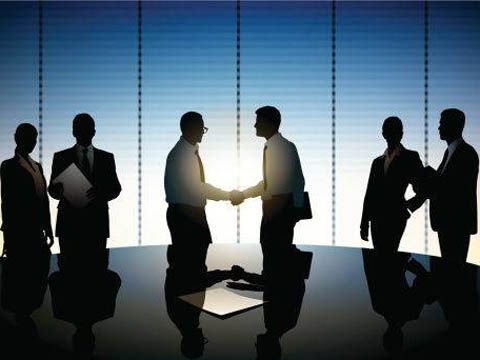 Sóng M&A quét thị trường bán lẻ Việt Nam