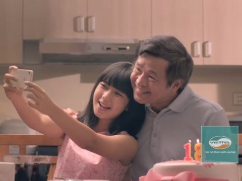 Phía sau một clip quảng cáo gây sốt cộng đồng mạng