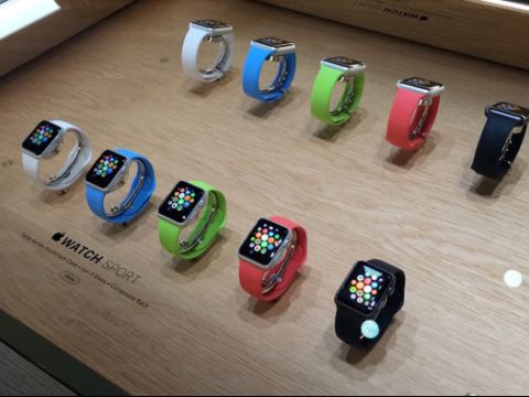 Apple áp dụng chiến thuật khan hiếm để bán Apple Watch