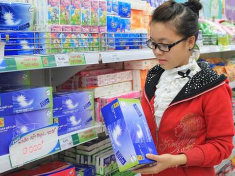 Bùng nổ hàng “nhãn siêu thị”... rẻ bất ngờ