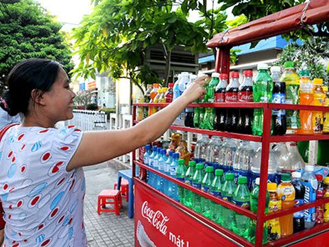 FMCG Monitor 06/2015: Thị trường FMCG tiếp tục có dấu hiệu phục hồi