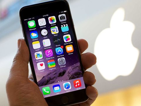 Doanh số iPhone khiến vốn hóa Apple sụt 60 tỷ USD