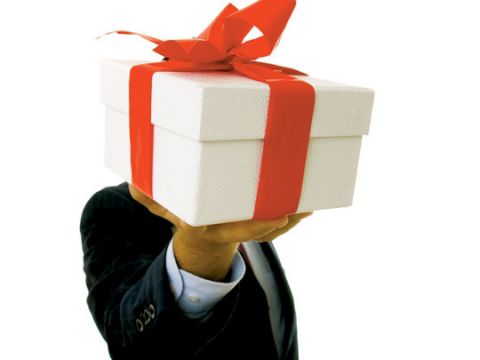 Tặng quà - phương thức marketing cũ mà mới