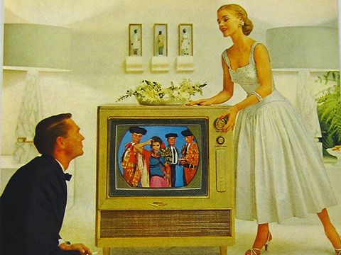 Tại sao quảng cáo trên TV cứ được phát đi phát lại nhiều lần?