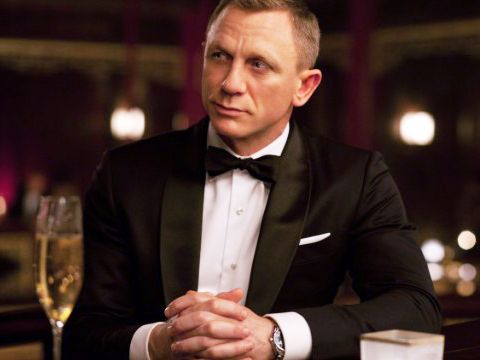 Điều gì tạo nên thương hiệu James Bond lừng lẫy?