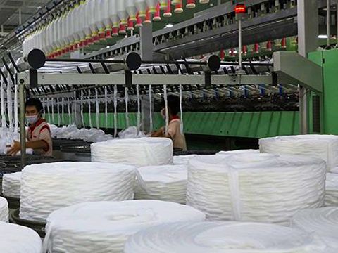 Dệt may – Thời trang Việt Nam: Sánh ngang với thương hiệu ngoại