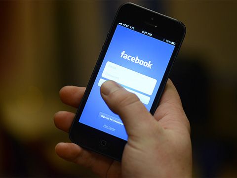 Facebook lần đầu tiên có 1 tỷ người dùng đăng nhập trong môt ngày