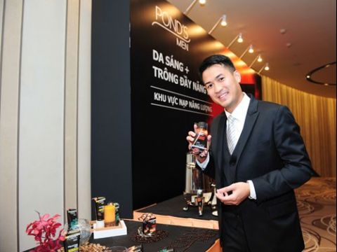 Phillip Nguyễn làm Đại sứ năng lượng của Ponds Men