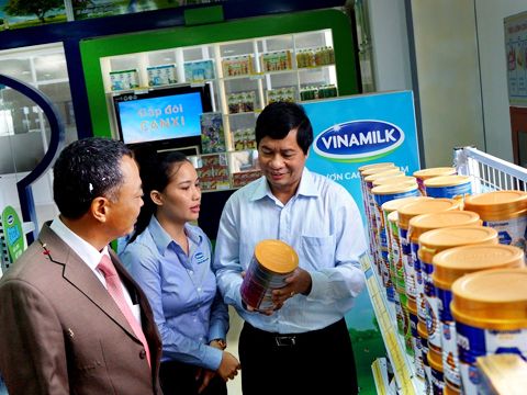 Cuộc chiến trên mạng của Vinamilk
