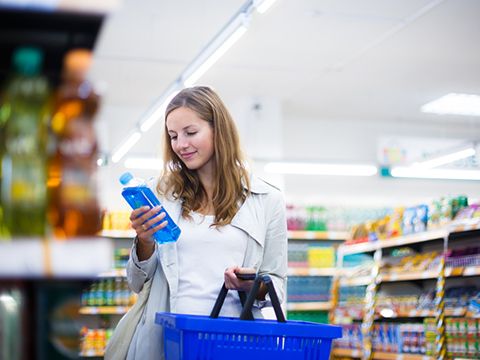 FMCG Monitor 07/2016: Thị trường FMCG tăng trưởng tích cực ở cả khu vực thành thị và nông thôn