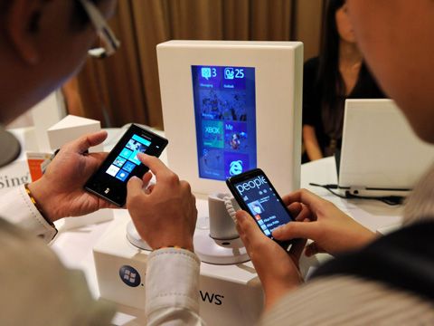 Thị trường smartphone, cửa hẹp cho những nhãn mới