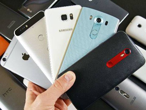 Cuộc phân định lại giang sơn của làng mobile 2016