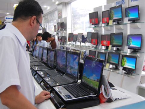 2 ông lớn bán lẻ thống lĩnh thị trường laptop Việt Nam