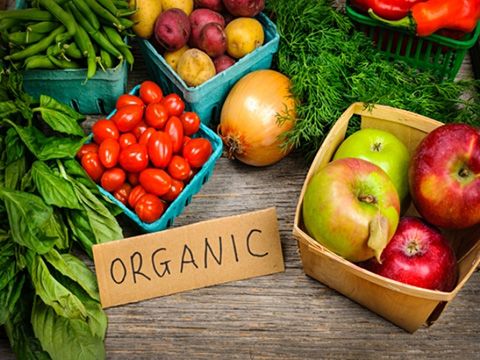 Thị trường thực phẩm hữu cơ: Cờ vào tay ai?