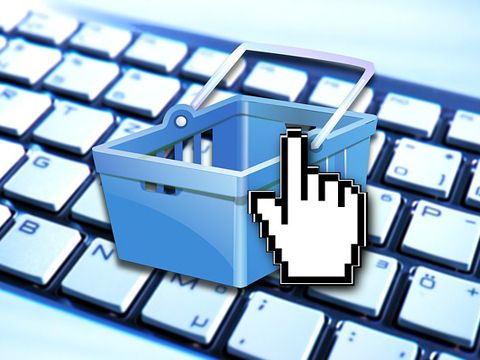 Thương mại điện tử thời sập tiệm, bán mình