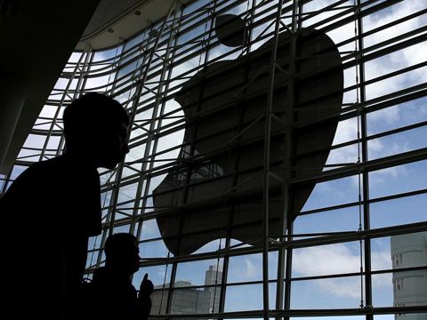 Apple đang chết mòn hay ẩn mình cho cuộc lột xác vĩ đại?