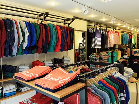 Thị trường quần áo may sẵn: Cuộc “trường chinh” của các thương hiệu Việt