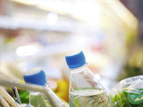FMCG Monitor 04/2016: Thị trường FMCG duy trì tăng trưởng dương ở thành thị tuy nhiên tiếp tục đi xuống ở khu vực nông thôn