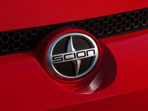 Bye bye Scion, xin chào Toyota!
