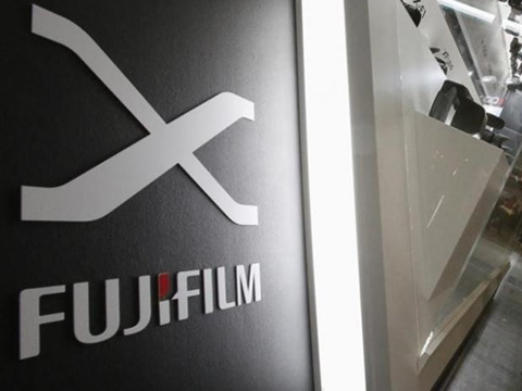 Hãng Fujifilm làm gì để sống sót trong thời đại kỹ thuật số?
