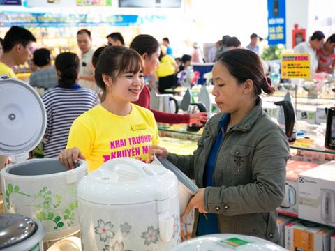 Các nhà bán lẻ hàng số tìm cơ hội mới