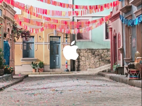 Apple đổi chiến lược quảng cáo, đánh mạnh vào mạng xã hội