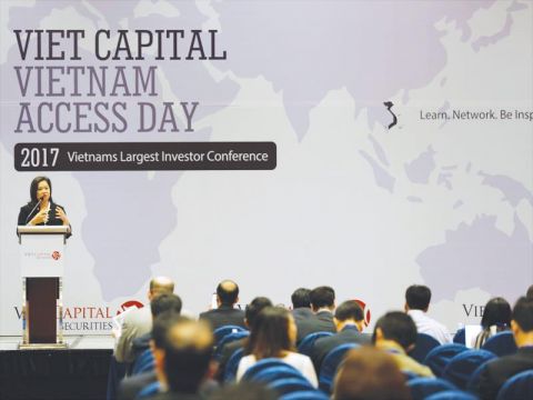 Cổ phần hóa tiếp tục làm sôi động M&A 2017