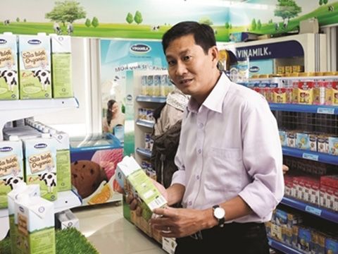 Bỏ trần giá sữa, ai hưởng lợi?
