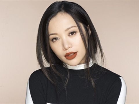 Nữ triệu phú Michelle Phan: Đứng dậy từ trầm cảm để làm lại từ đầu