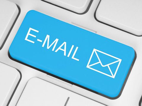 Tim Cook, Bill Gates và các CEO hàng đầu xử lý email như thế nào?