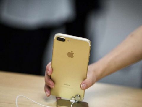 Số phận những công ty sống ký sinh vào iPhone