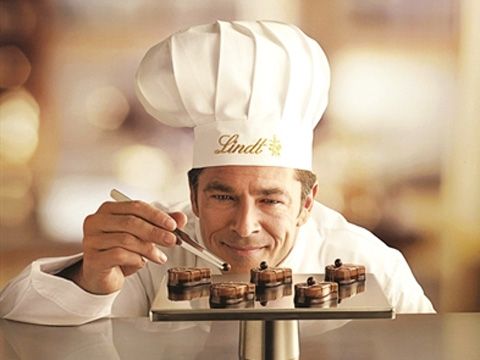 Chocolate Thụy Sĩ: Có kịp níu kéo tuổi thanh xuân?
