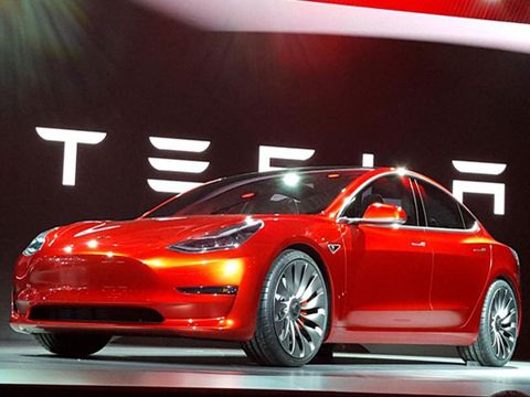 Vì sao giá trị thương hiệu của Tesla vượt qua Porsche khi chi rất ít tiền cho quảng cáo?