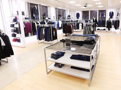 Thời trang Việt bị tấn công: Doanh nghiệp Việt chiến đấu hay rời bỏ?