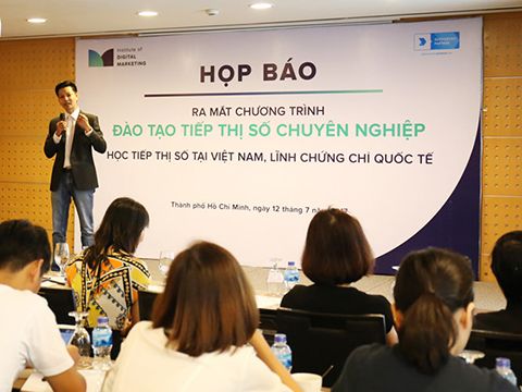 Ra mắt chương trình đào tạo tiếp thị số chuyên nghiệp: Học tiếp thị số tại Việt Nam, lĩnh chứng chỉ quốc tế