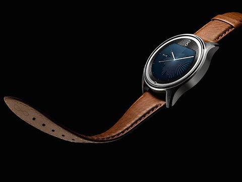 Các ông lớn thời trang chen chân vào thị trường smartwatch