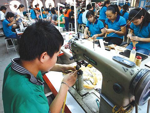 PMI Việt Nam giảm còn 51,7 điểm trong tháng 7