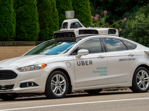 Uber, Grab: Sau “gây nghiện” là tăng cước, tăng phí