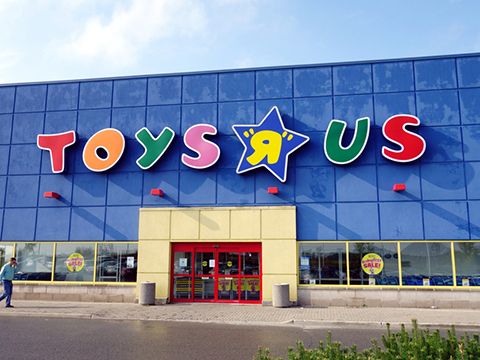 Vì sao chuỗi cửa hàng đồ chơi Toys R Us phải tuyên bố phá sản?