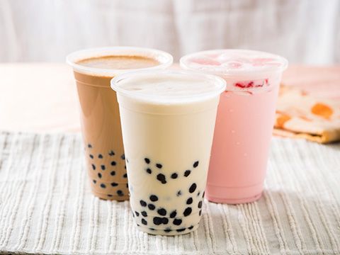 Tại sao giới kinh doanh đổ xô đi bán trà sữa?