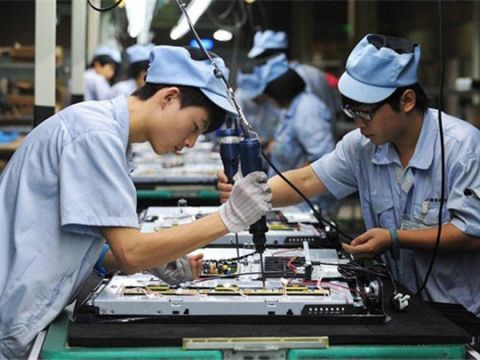 Tháng 10, chỉ số PMI của Việt Nam sụt giảm