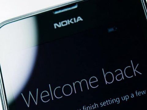 Ai phải lo lắng khi Nokia trở lại?