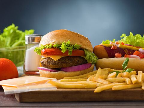 Fastfood Mỹ loay hoay trong cuộc chiến giảm giá
