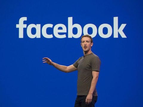 Zuckerberg đang cố gắng giải cứu Facebook