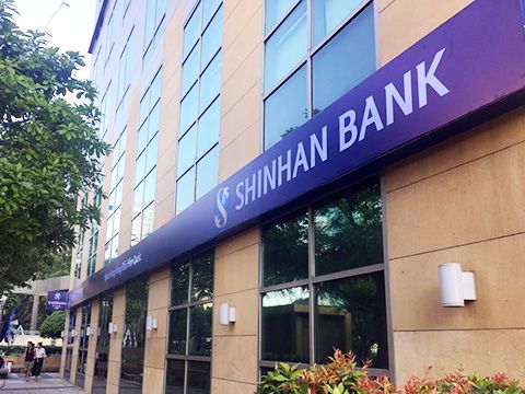 Vừa mua mảng bán lẻ của ANZ, Shinhan mua trọn công ty tài chính Prudential