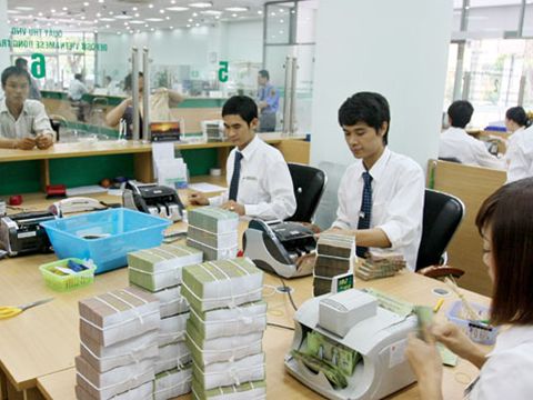 Lợi nhuận ngân hàng tạo đỉnh