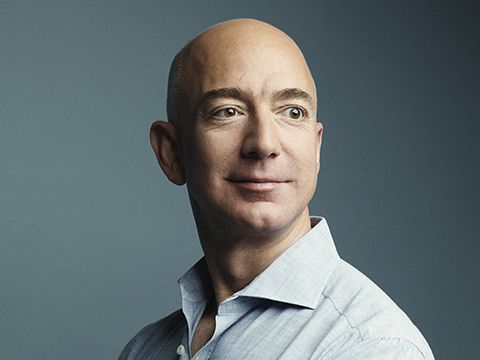 Jeff Bezos - Người giàu nhất hành tinh