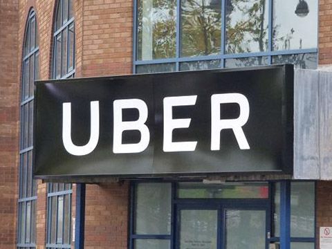 Tại sao Uber rút khỏi thị trường Đông Nam Á?