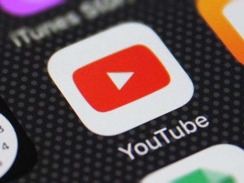 YouTube lần đầu tiên đứng đầu về doanh thu trên App Store